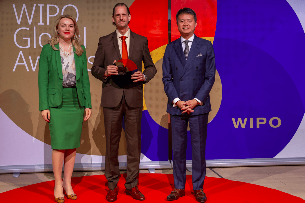 YAKWETU™ Named first-ever Winner from Africa, and Creative Industry, at WIPO Global Awards!